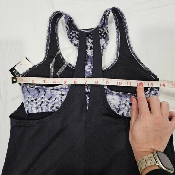 3/$15 TYR Emerald 2-in-1 Bra Tank Size Small - Picture 4 of 5